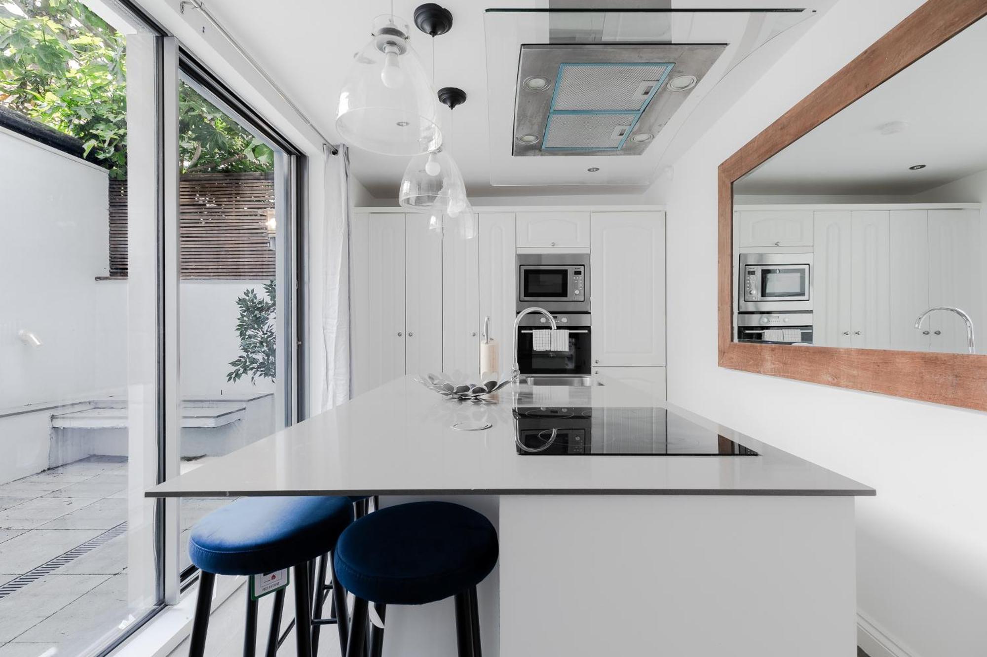 Wonderful Apartments Near Portobello Road 런던 외부 사진